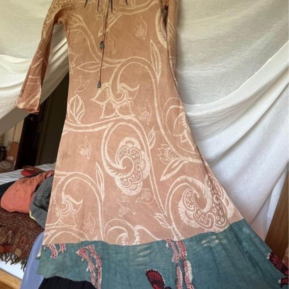 Indian block print hand dyed tan and blue bird motif tunic dress, size small - Picture 1 of 7